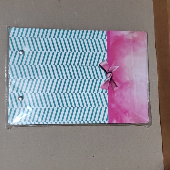 2/$8 📝 Pink bow To Do Clipboard with 80 sheets and pen 🖋 - Picture 2 of 5